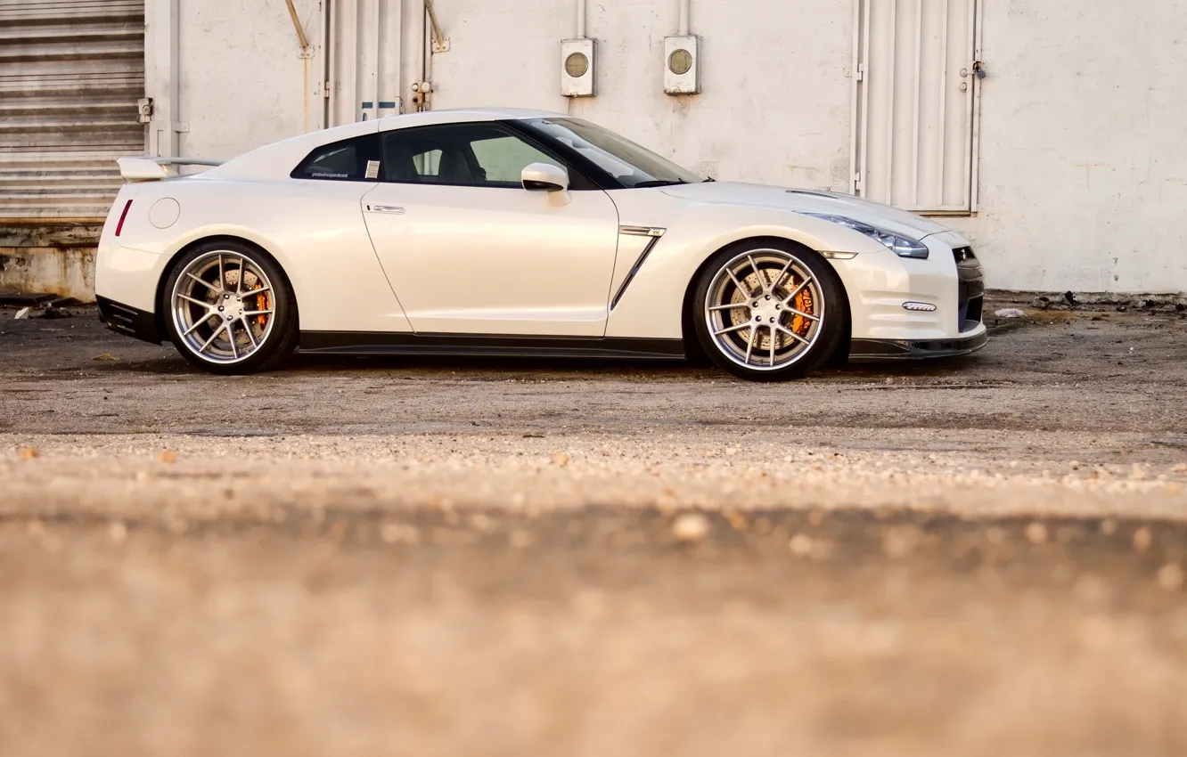 Photo wallpaper white, nissan, profile, white, wheels, drives, Nissan, gtr