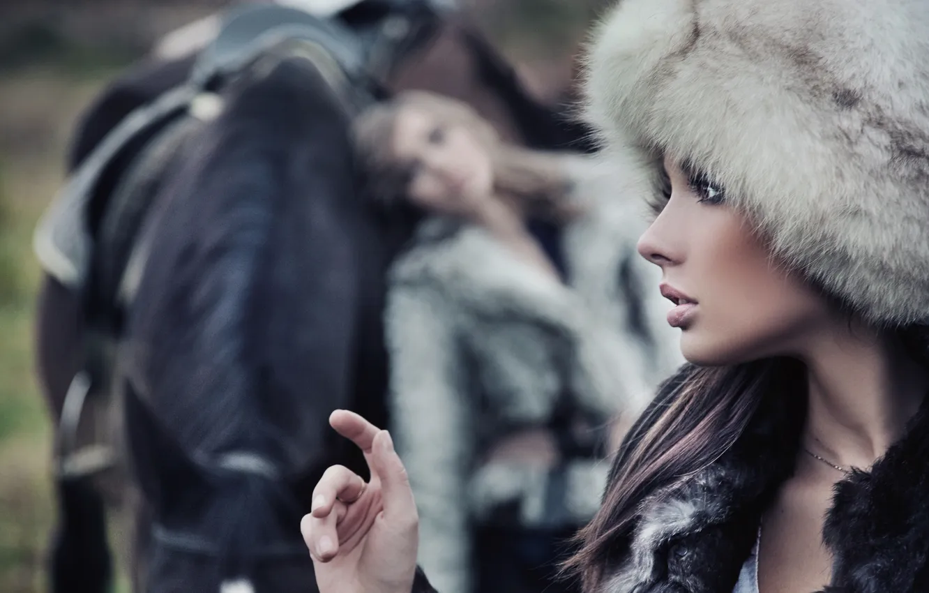 Photo wallpaper girl, nature, face, hat, horse, profile, Manto