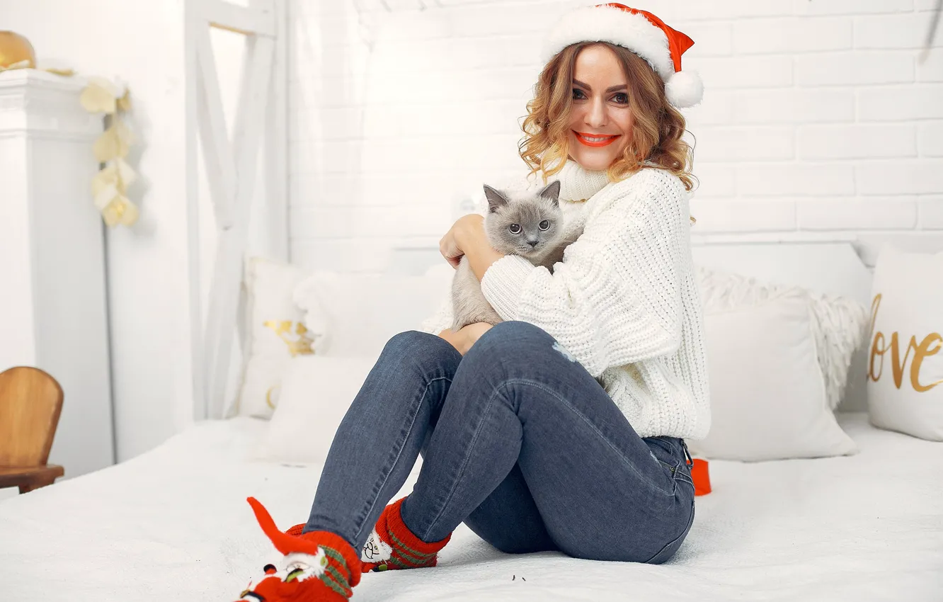 Photo wallpaper cat, girl, smile, new year, Christmas, sitting, the Santa hat