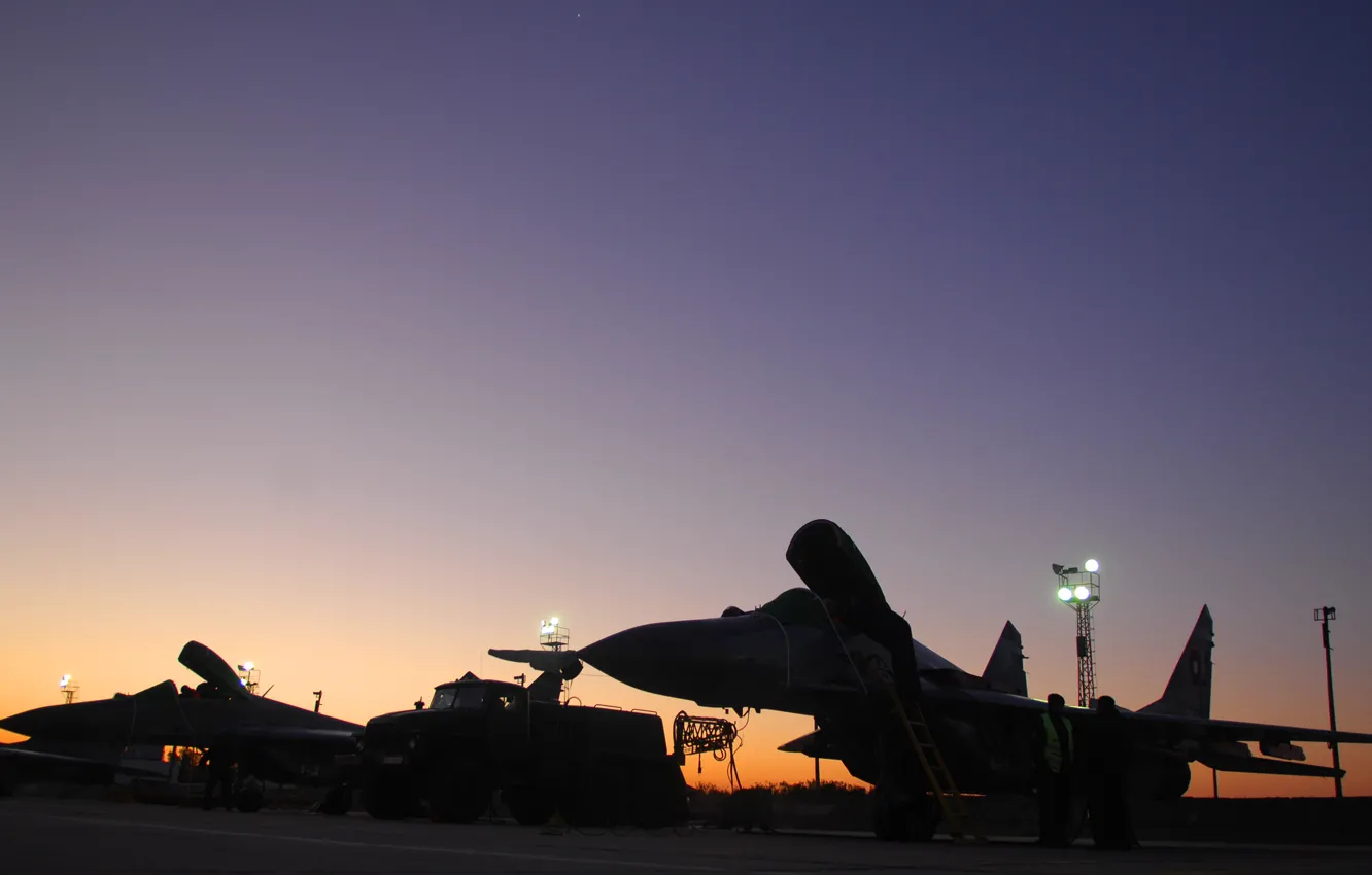 Photo wallpaper sunset, the airfield, MiG-29