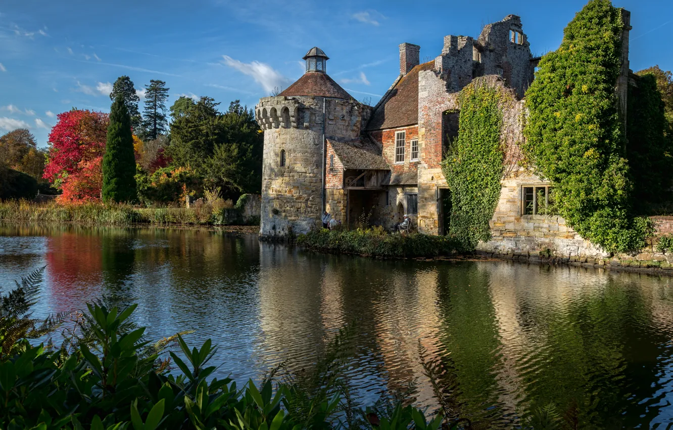 Photo wallpaper landscape, nature, pond, castle, England, Kent, gardens, Scotney Castle