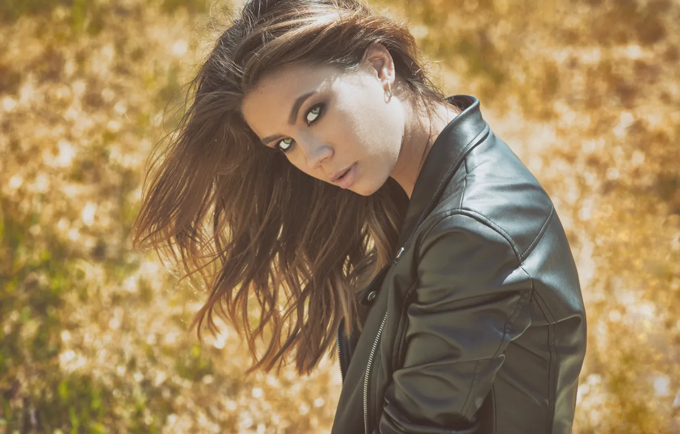 Photo wallpaper look, model, hair, jacket, Clementina