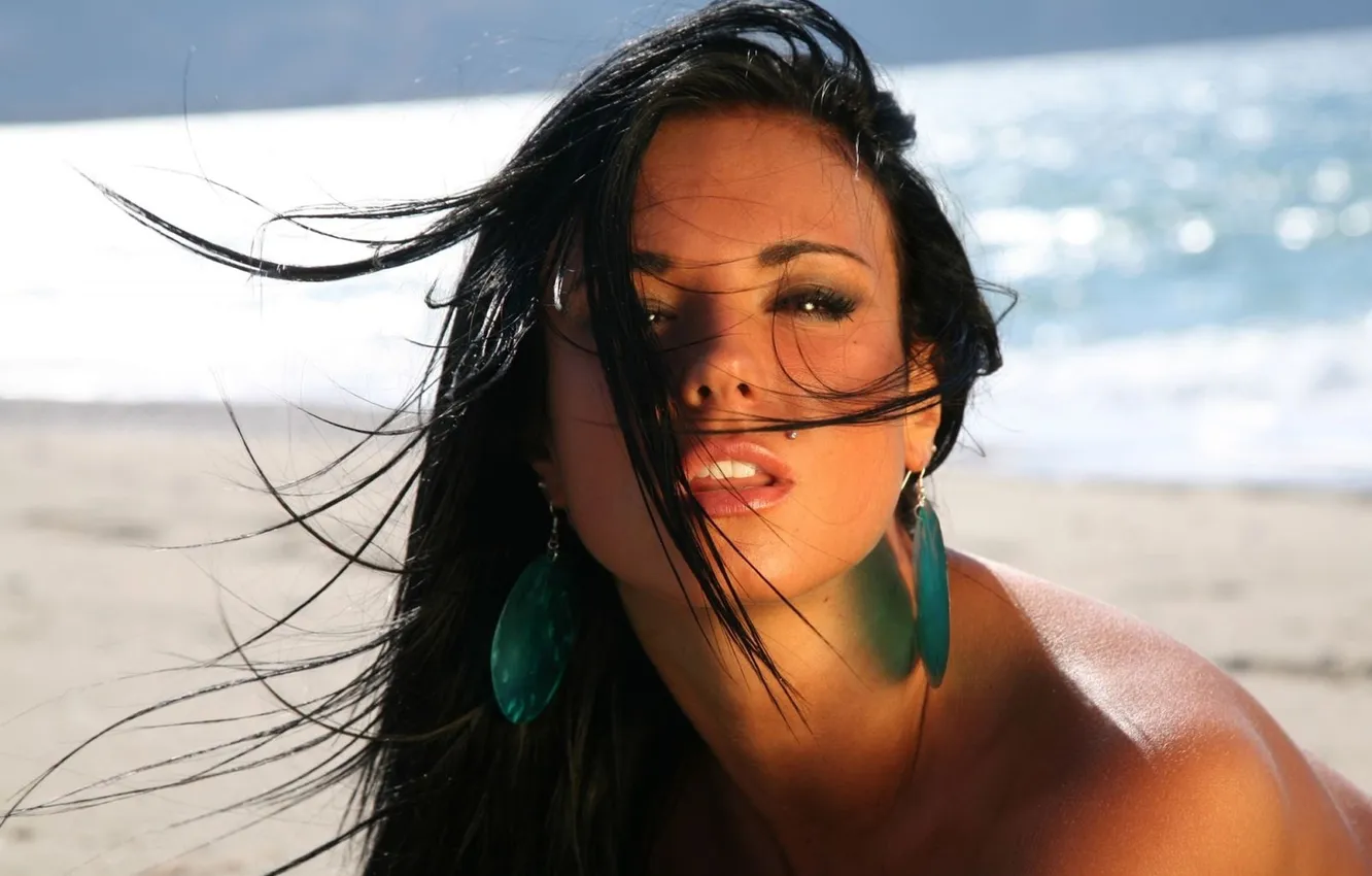 Photo wallpaper sea, beach, look, close-up, face, hair, brunette, Ashley Bulgari