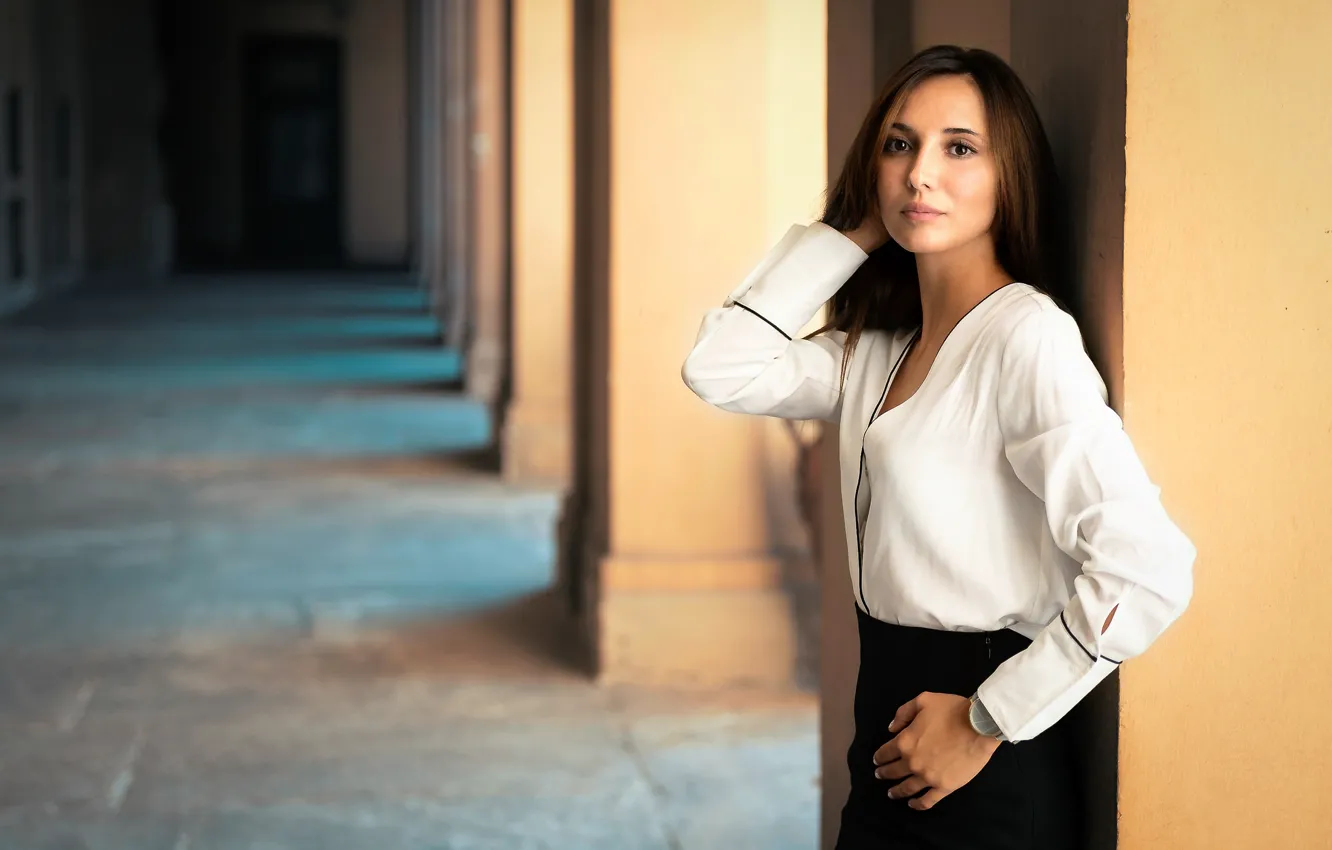 Photo wallpaper look, girl, model, hair, Giulia