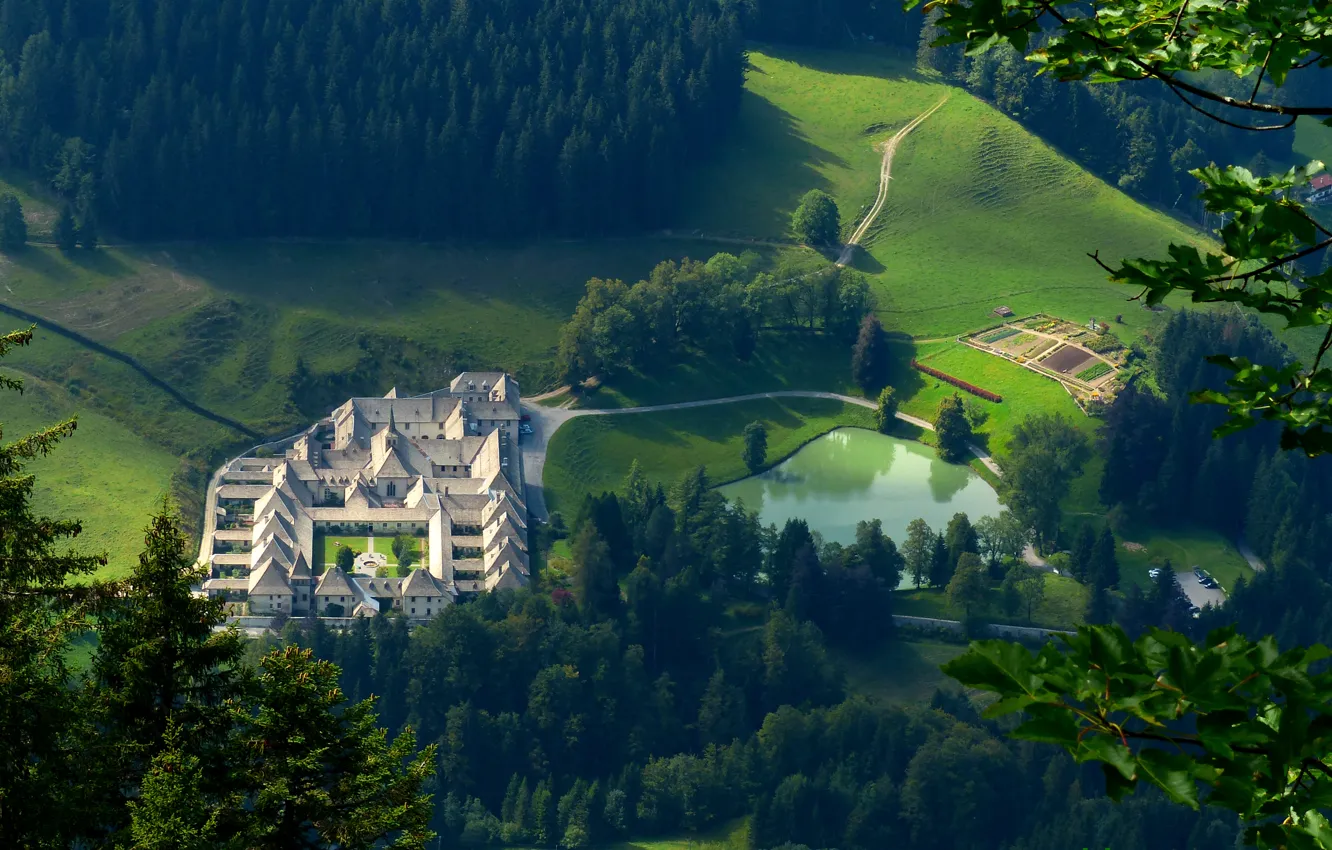 Photo wallpaper lake, France, Alps, the monastery, abode, Abbey, La Chartreuse du Reposoir, Le Carmel