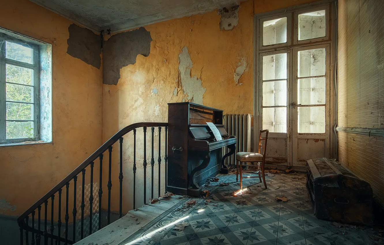 Photo wallpaper chair, ladder, piano