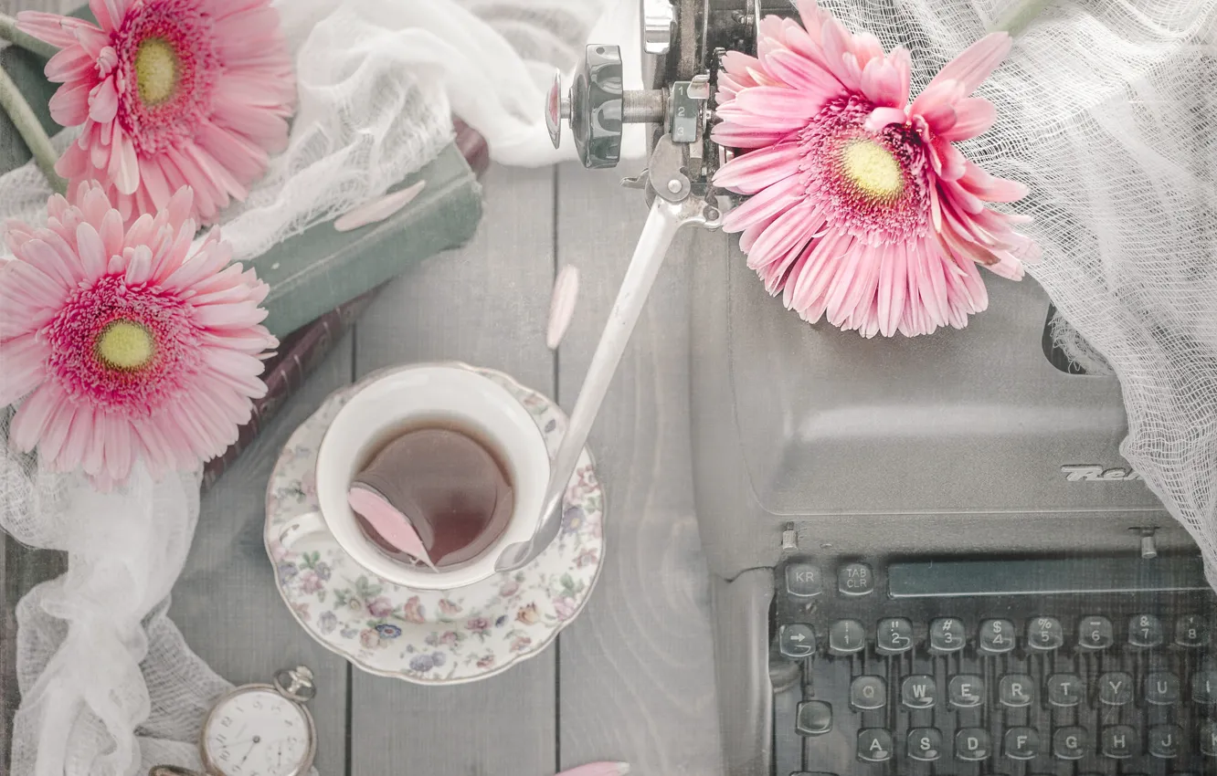 Photo wallpaper tea, typewriter, gerbera