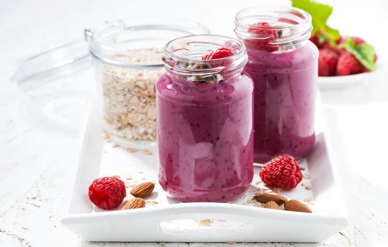 Photo wallpaper raspberry, almonds, oatmeal, smoothies