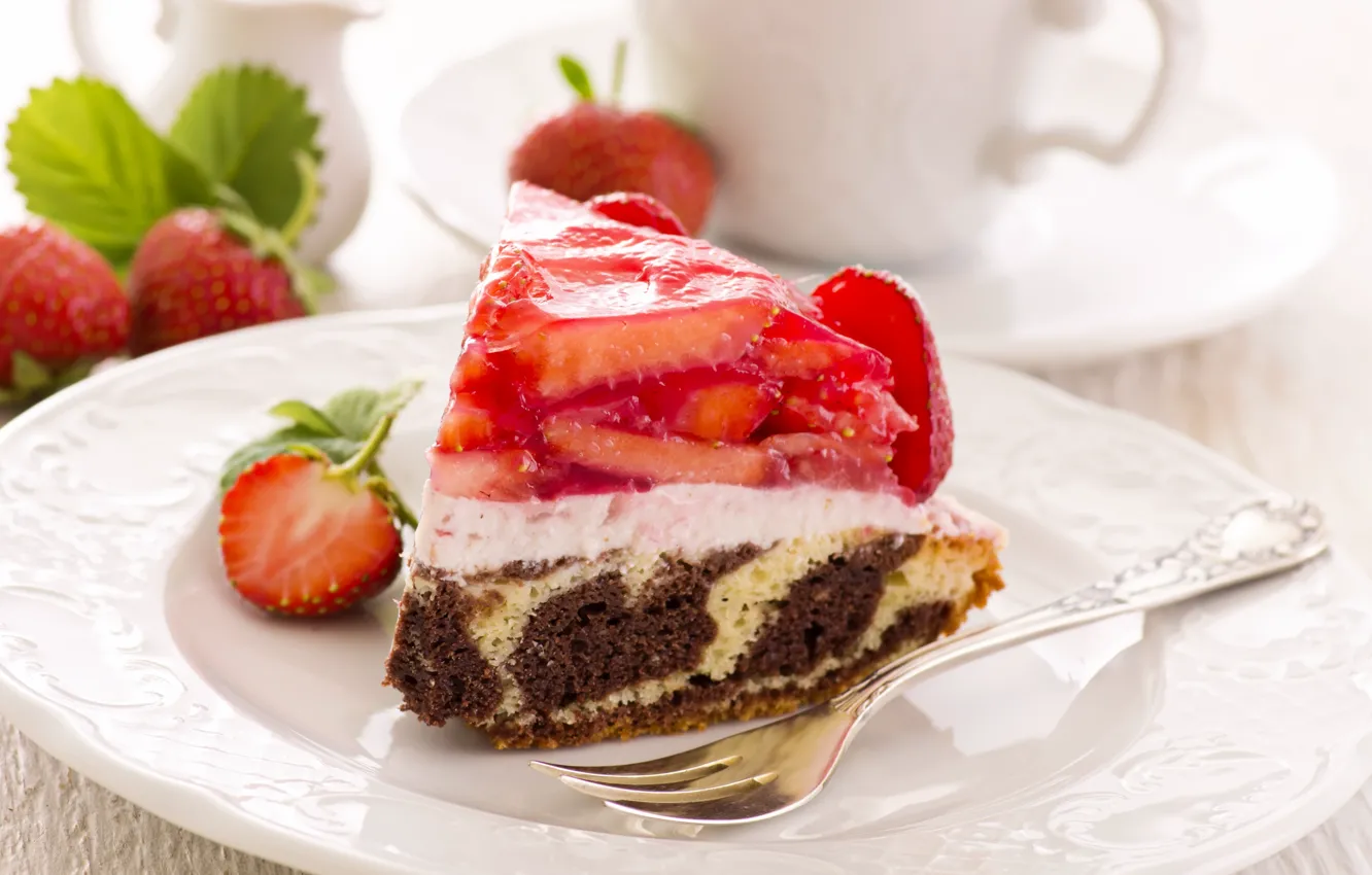 Photo wallpaper berries, strawberry, plate, cake, plug, dessert, cakes, sweet