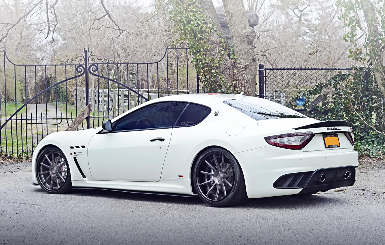 Photo wallpaper Maserati, White, Street, Tuning, Granturismo, Wheels, Bodykit