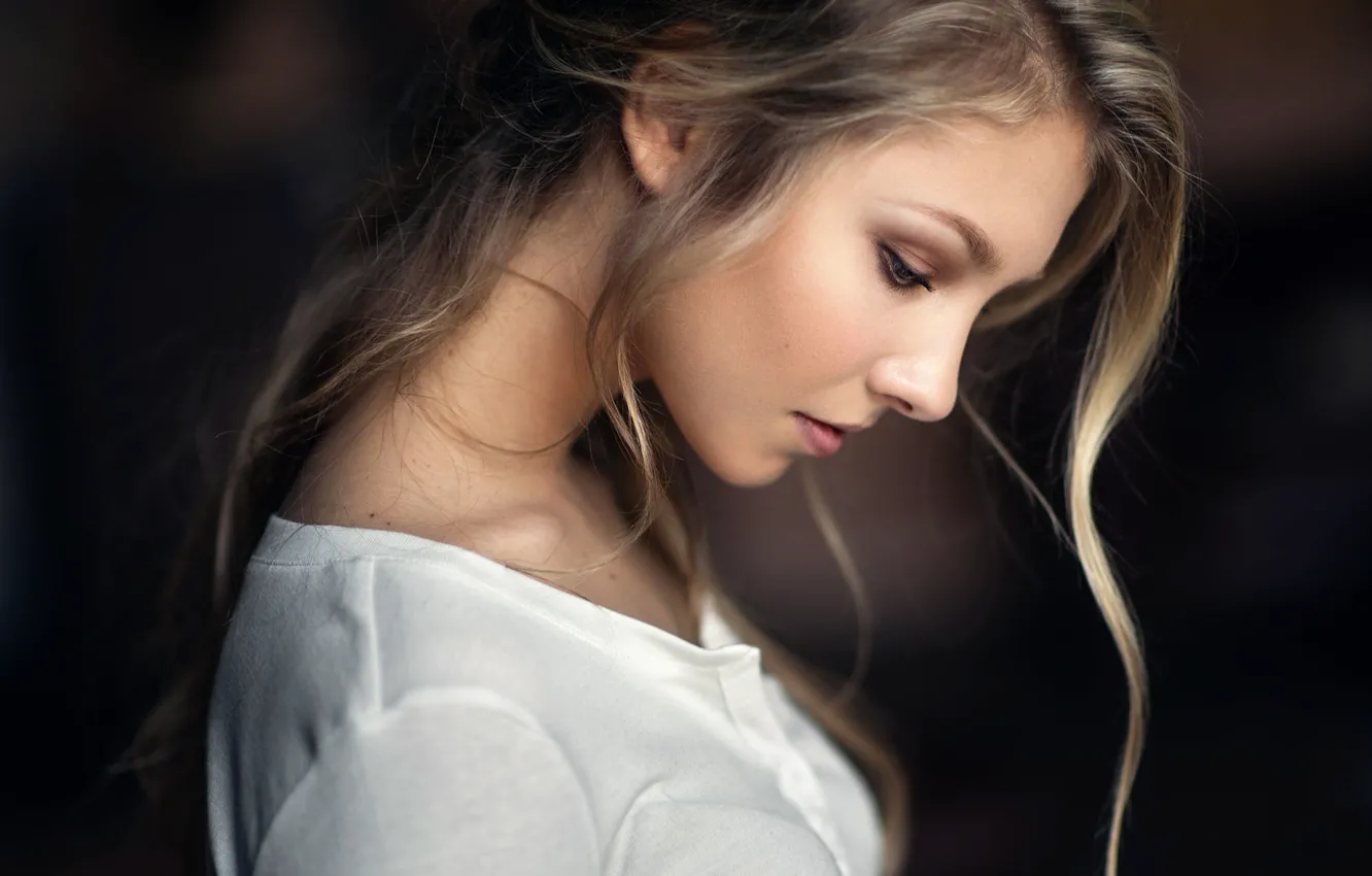 Photo wallpaper girl, profile, Alice, Maxim Guselnikov