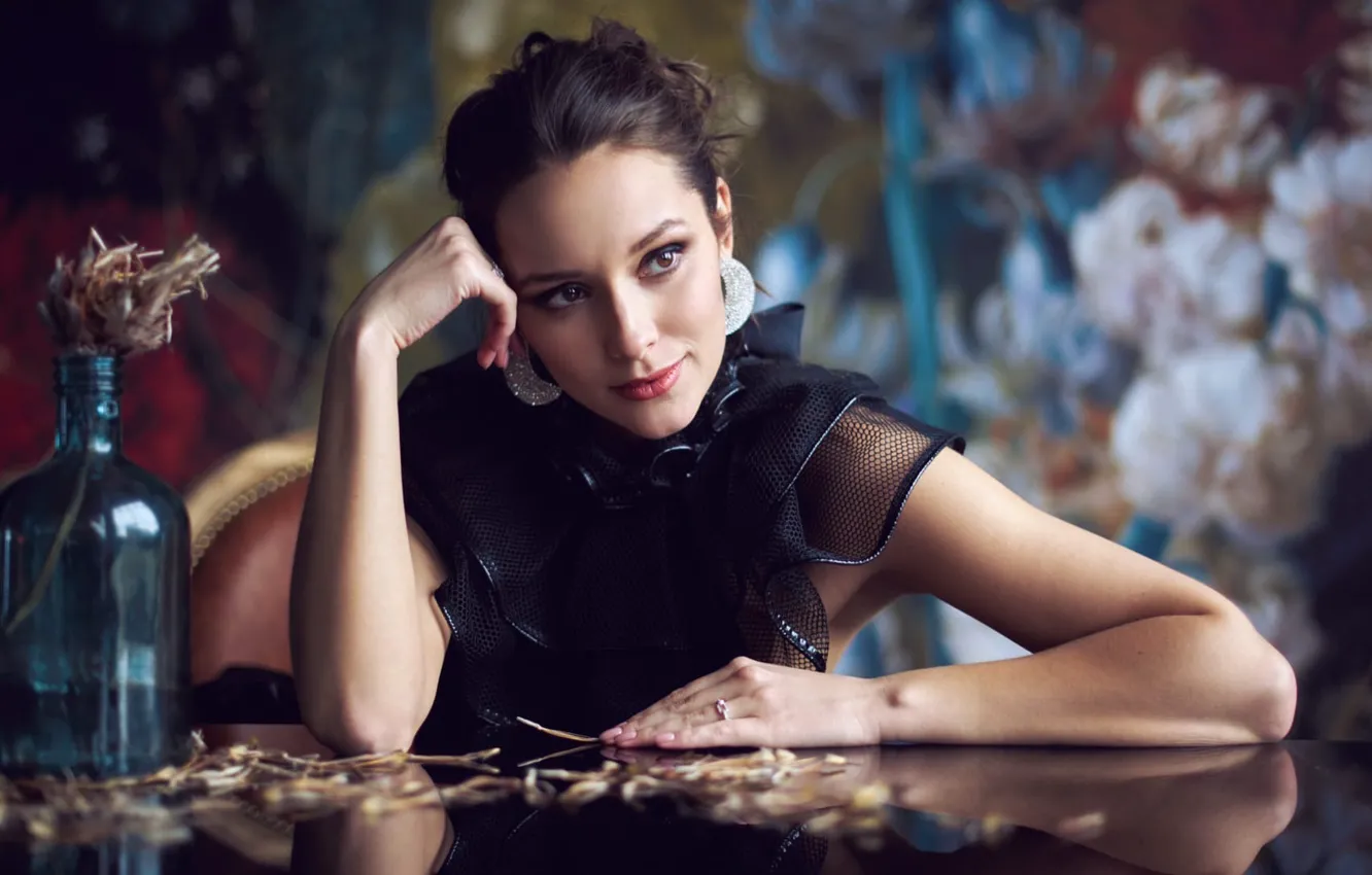 Photo wallpaper girl, pose, bottle, portrait, hands, Victor Krivoguz