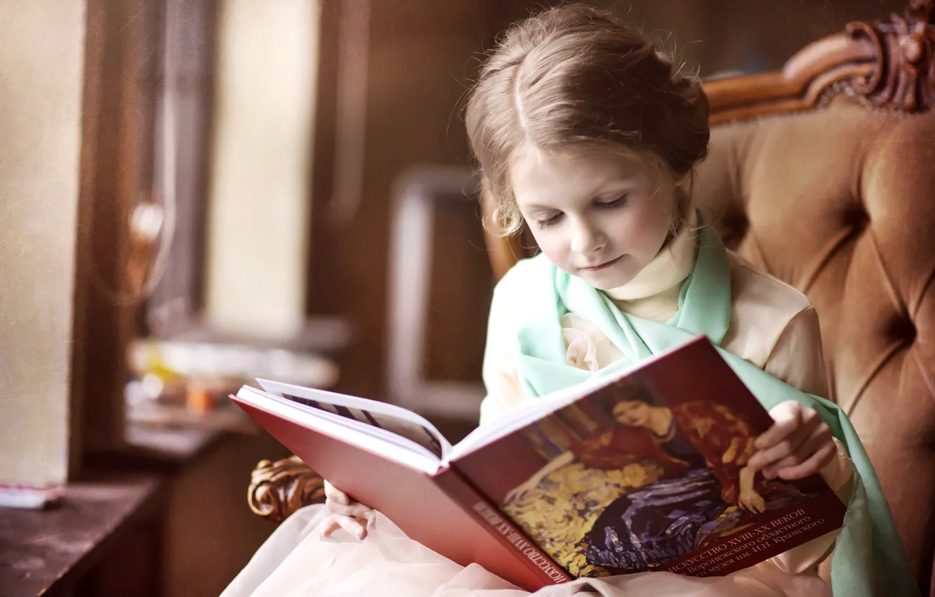 Photo wallpaper chair, girl, book, curiosity, reading, lady