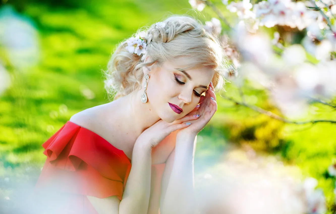 Photo wallpaper girl, light, flowers, branches, nature, pose, spring, earrings