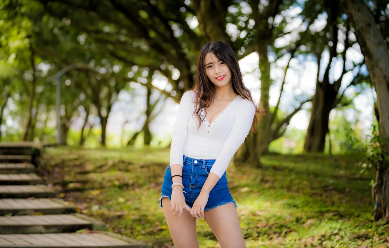 Photo wallpaper girl, smile, Park, Asian, bokeh