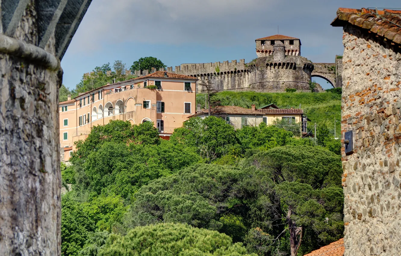 Photo wallpaper trees, landscape, home, Italy, Liguria, Sarzana