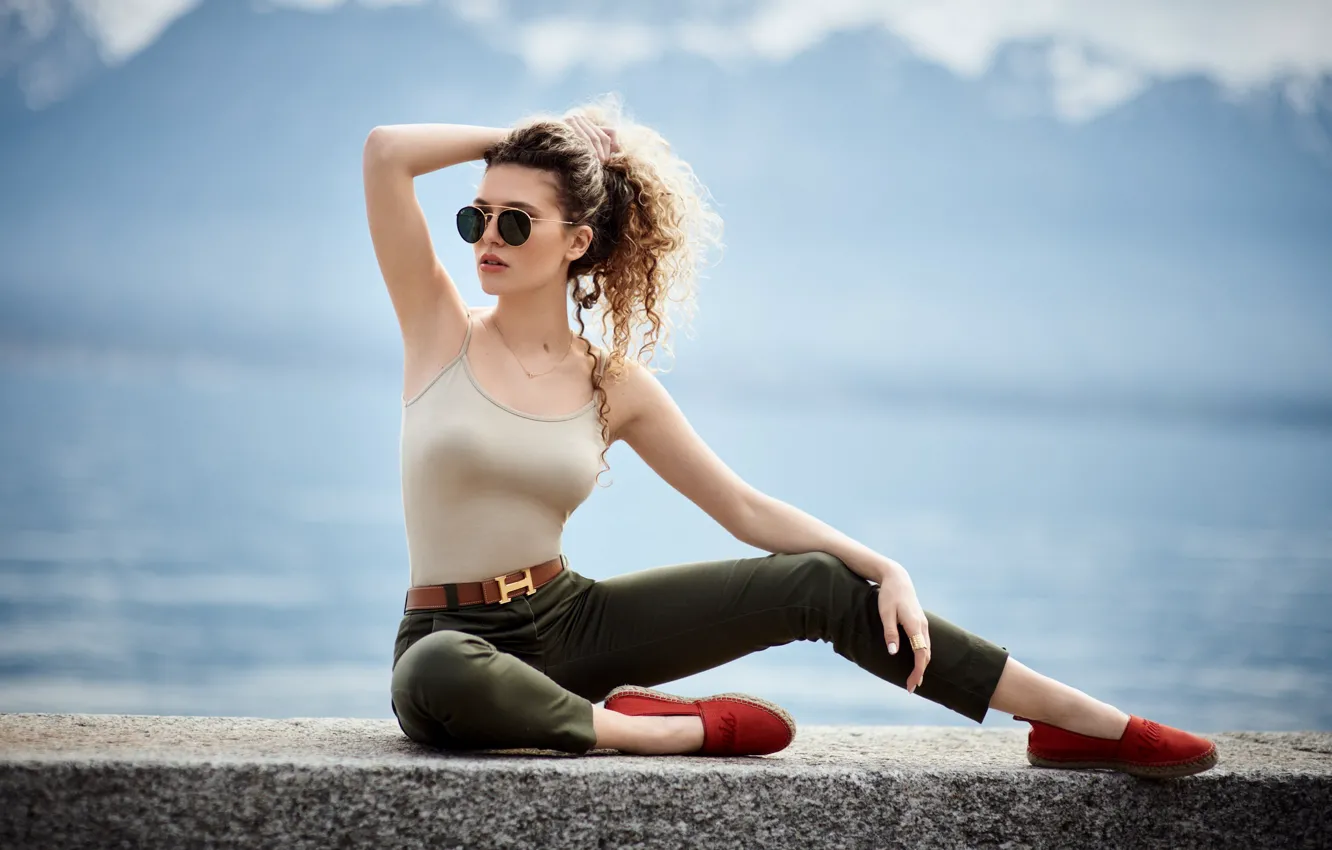 Photo wallpaper girl, pose, background