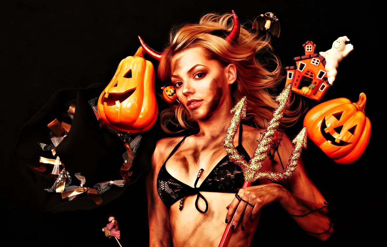 Photo wallpaper girl, costume, Trident, Halloween