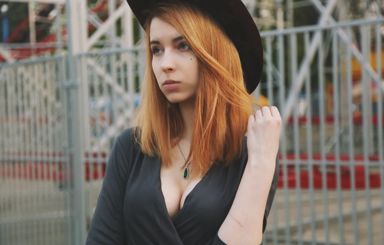 Photo wallpaper girl, red, girl, Julie Resh