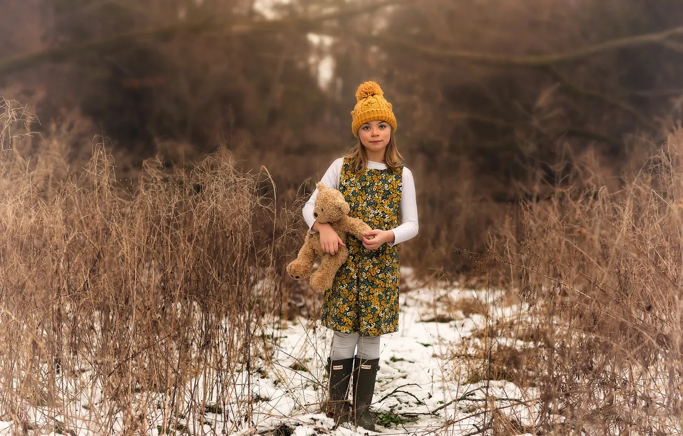 Photo wallpaper hat, toy, bear, girl, the beauty, Lorna Oxenham, On the trail