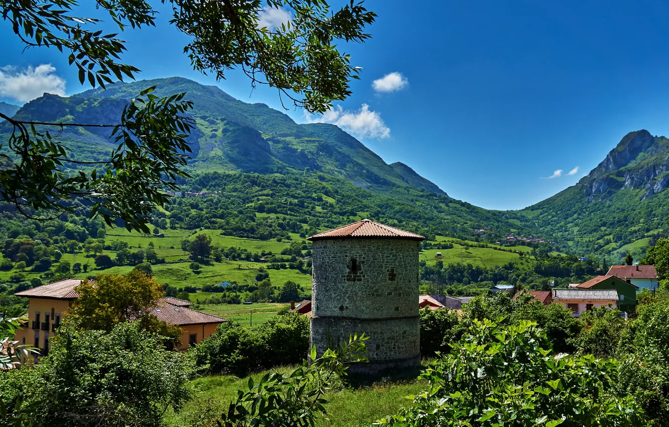 Photo wallpaper greens, field, summer, the sky, the sun, mountains, valley, house