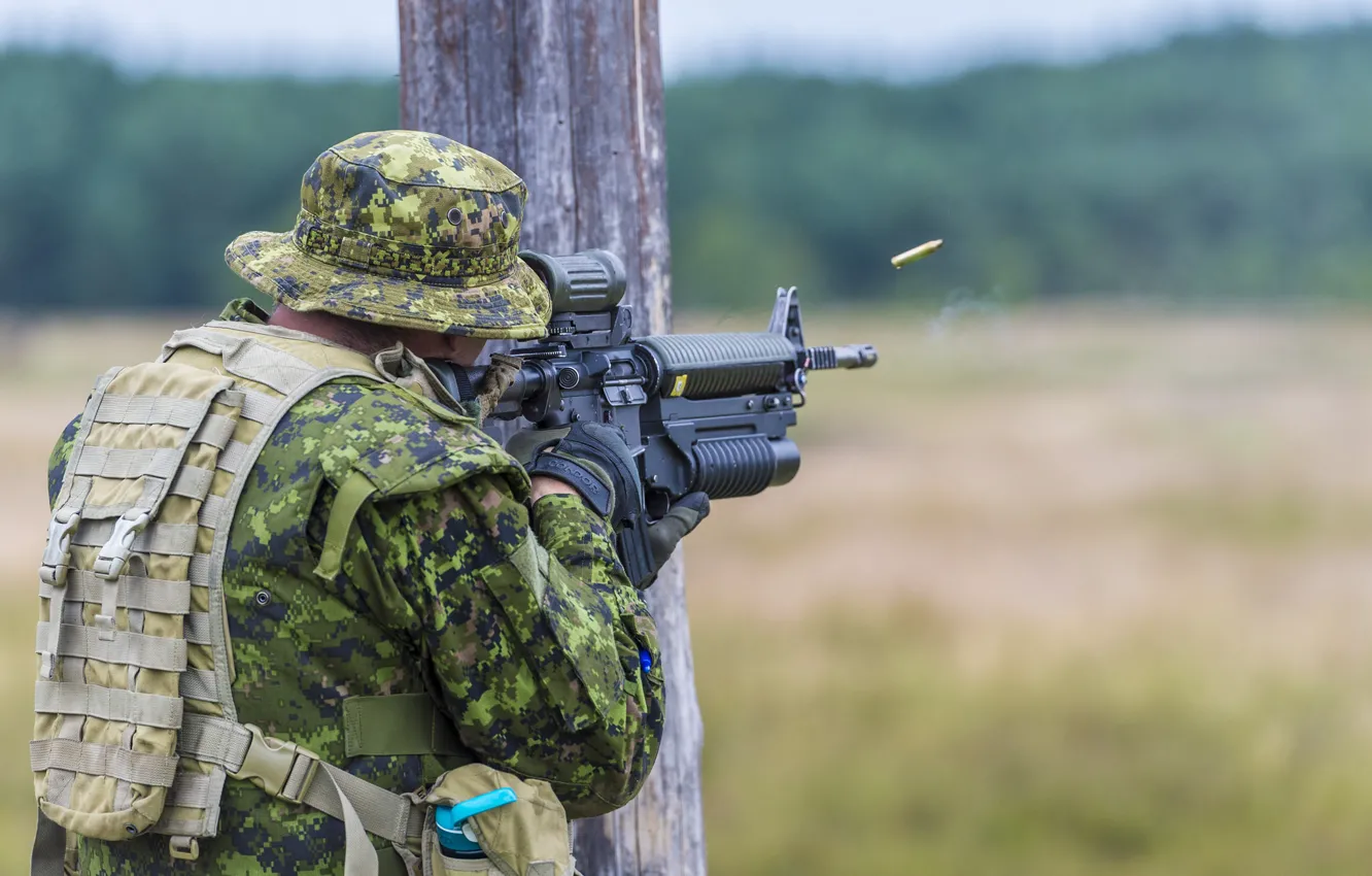 Photo wallpaper weapons, soldiers, Canadian Army