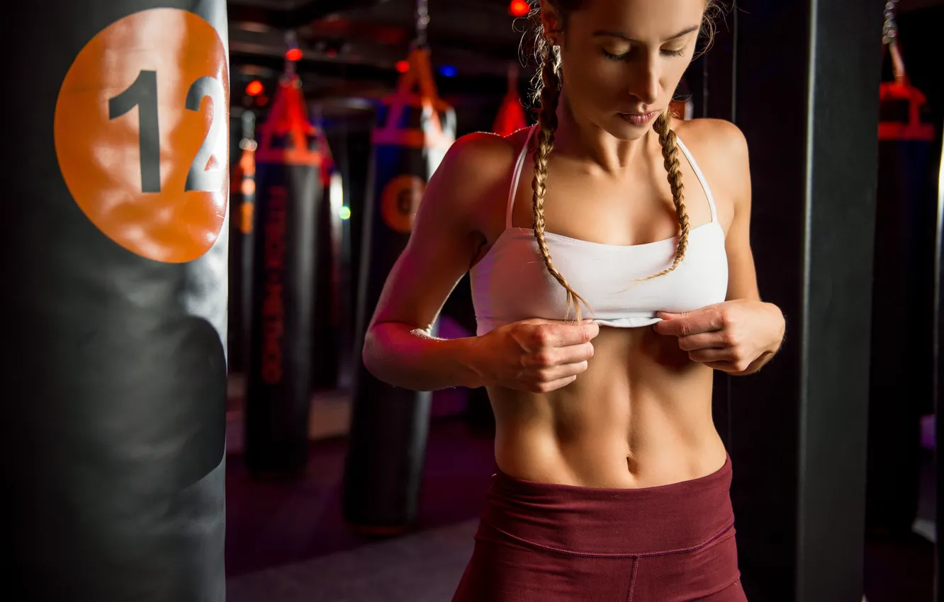 Photo wallpaper girl, face, belly, sports, the gym, Hanna