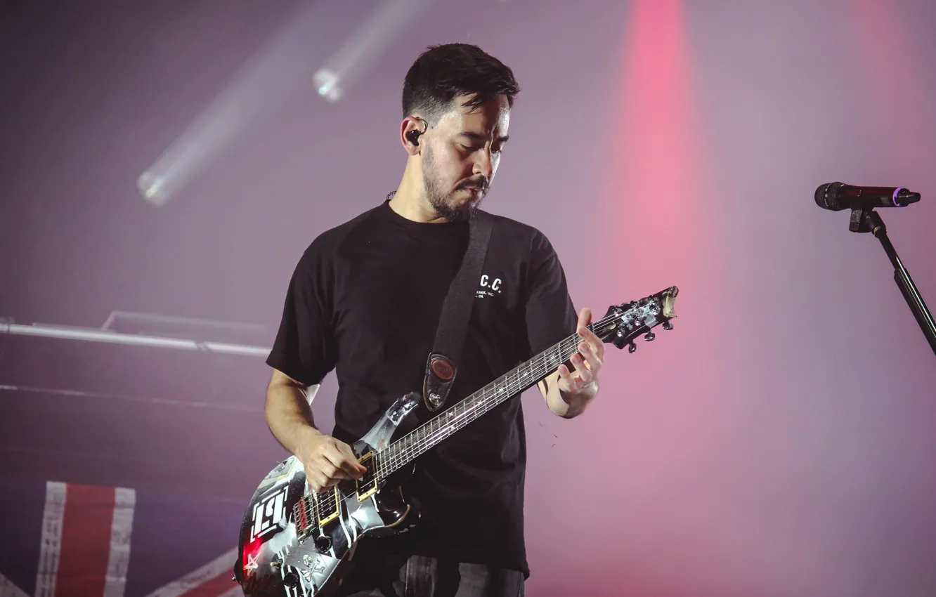 Photo wallpaper guitar, microphone, Linkin Park, Mike Shinoda, scene, rock band