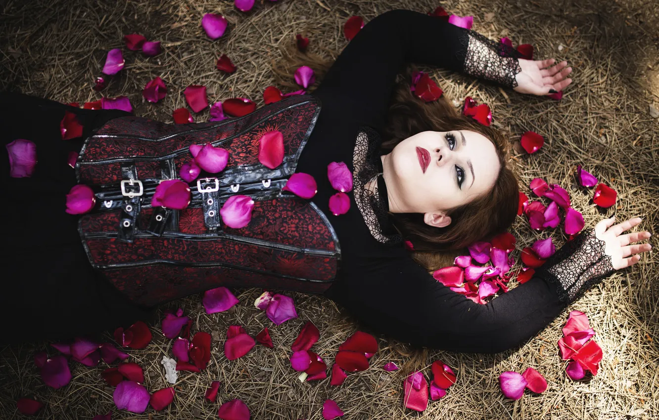 Photo wallpaper girl, flowers, red, style, glade, hands, makeup, petals