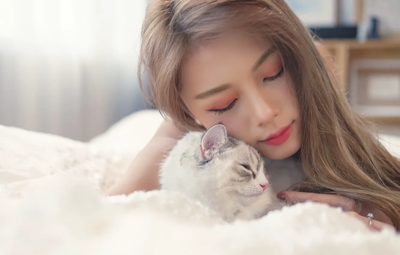 Photo wallpaper cats, comfort, girls