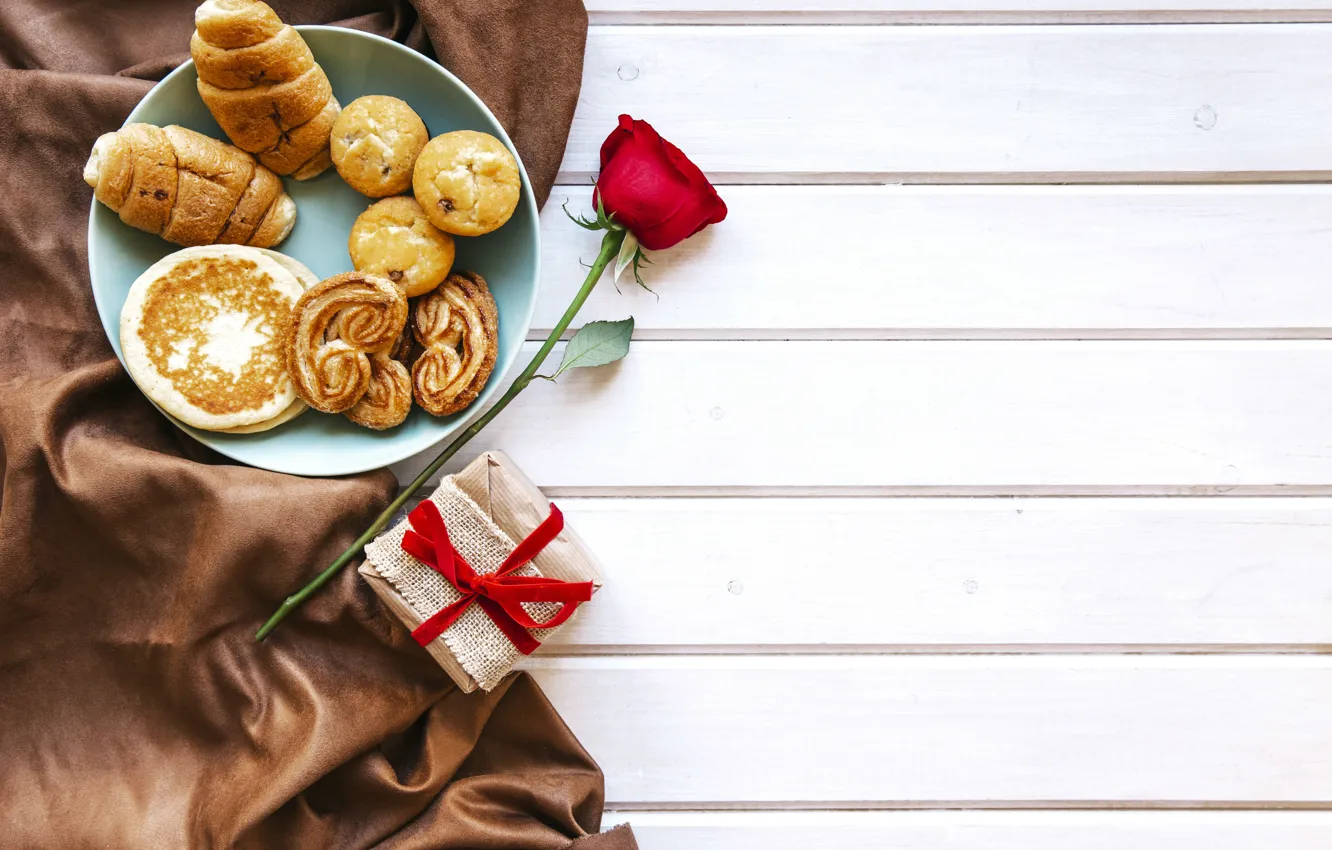 Photo wallpaper love, red, gift, roses, Breakfast, red, love, heart
