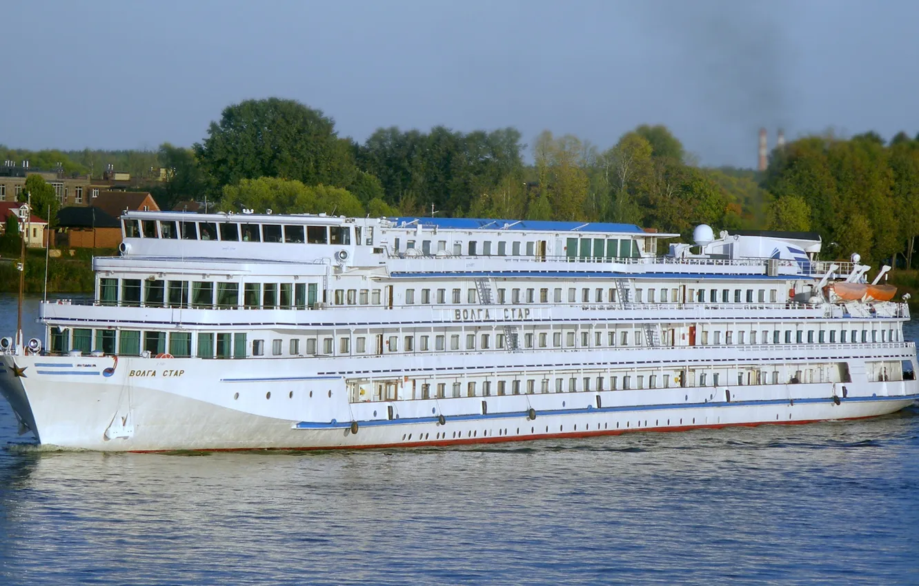 Photo wallpaper liner, cruise, river