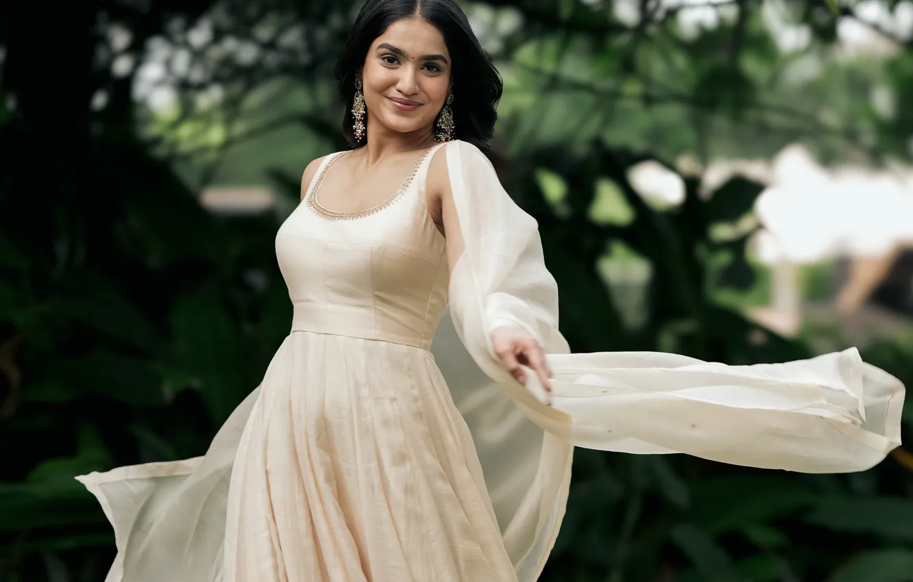 Photo wallpaper girl, hot, sexy, fashion, eyes, smile, beautiful, figure