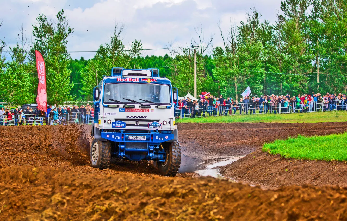 Photo wallpaper grass, squirt, race, sport, people, speed, turn, dirt