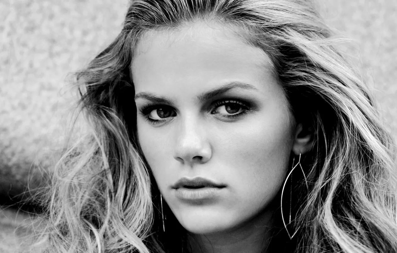 Photo wallpaper face, model, portrait, blonde, black and white, Brooklyn Decker