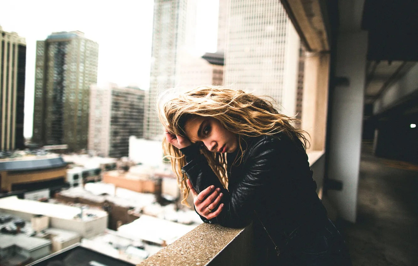 Photo wallpaper girl, the city, view, Missing You