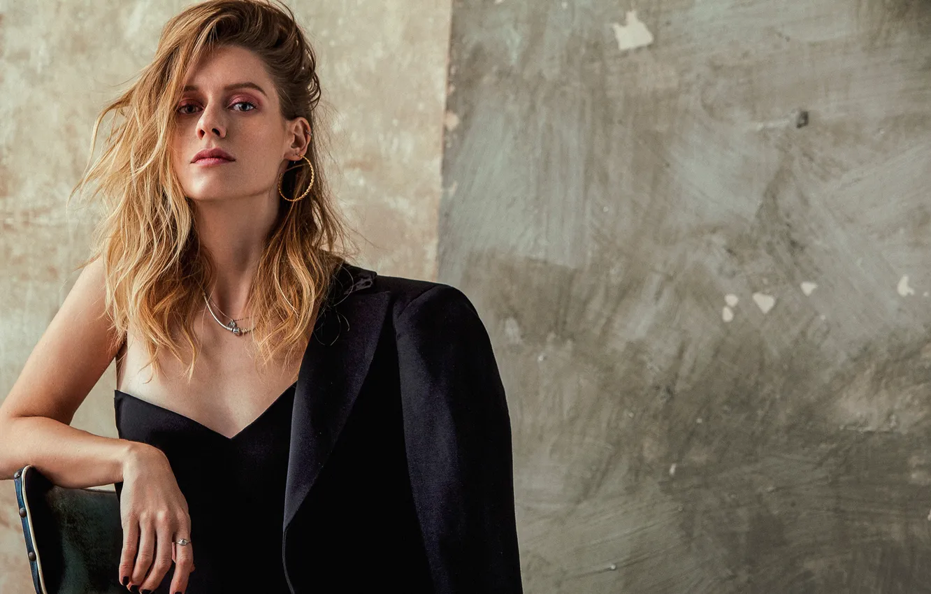 Photo wallpaper look, girl, pose, makeup, actress, chain, Manuela Velles