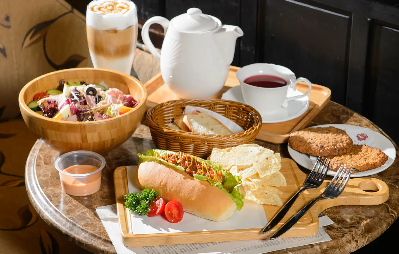 Photo wallpaper tea, coffee, sauce, hot dog, salad, cuts
