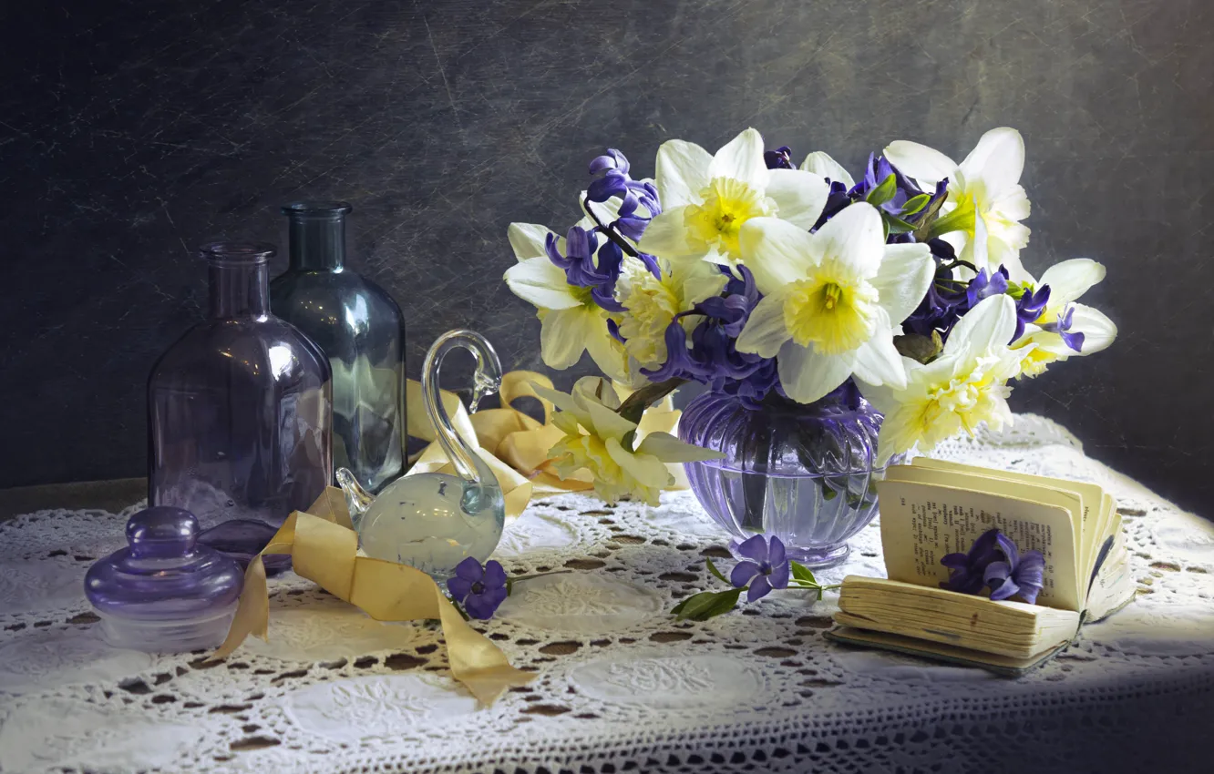 Photo wallpaper flowers, tape, book, Swan, still life, napkin, daffodils, figure