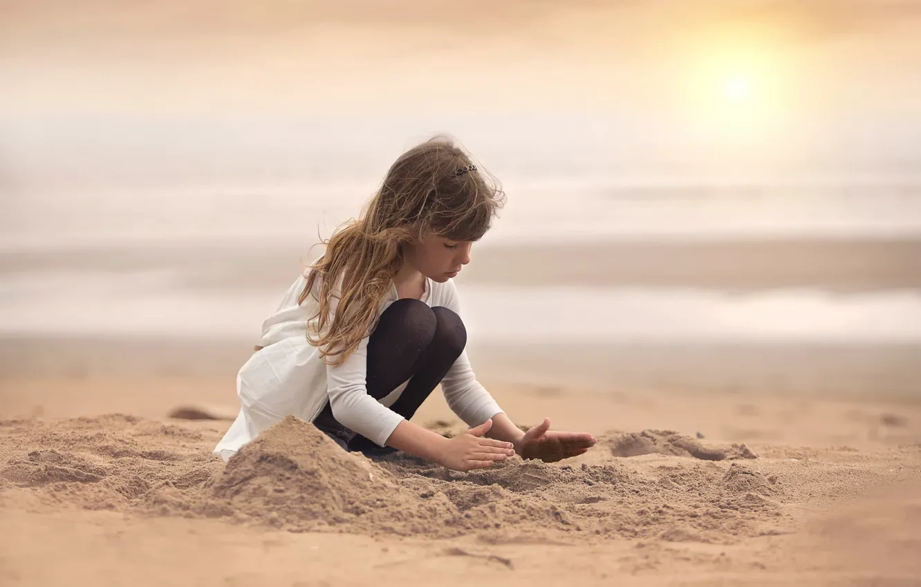 Photo wallpaper sand, beach, girl, creativity