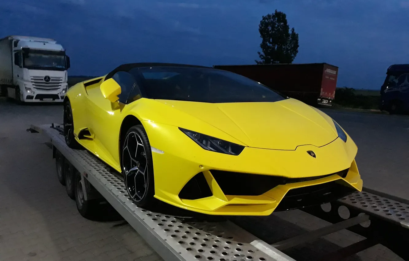 Photo wallpaper cars, girls, men