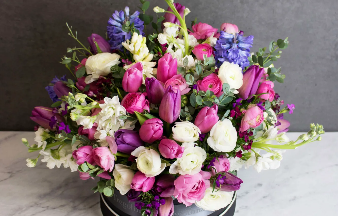 Photo wallpaper flowers, box, bouquet, tulips, buttercups, gillyflower, Mattiola