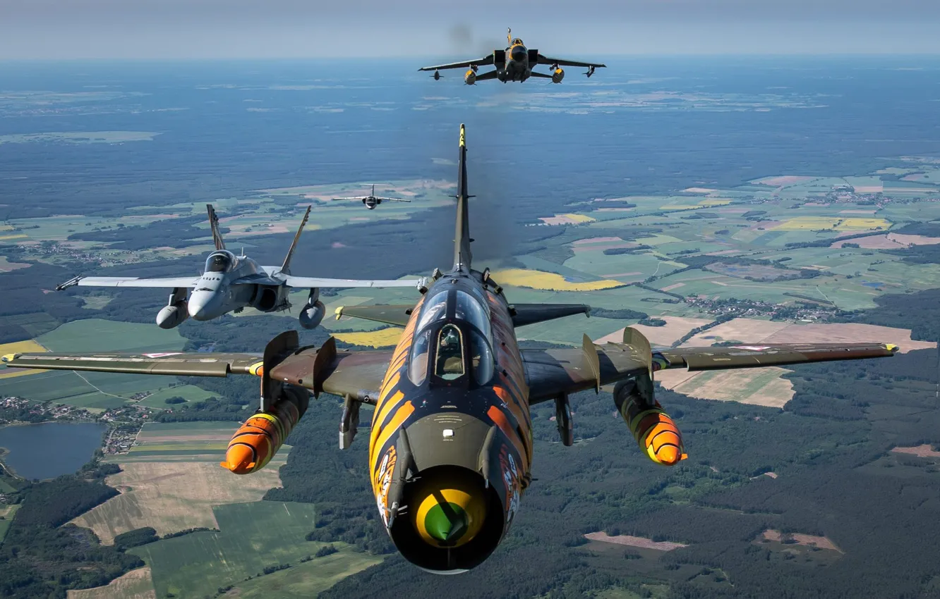 Photo wallpaper F/A-18, Pilot, Panavia Tornado, F/A-18 Hornet, Cockpit, Su-22, Sukhoi Su-22M4, Polish air force