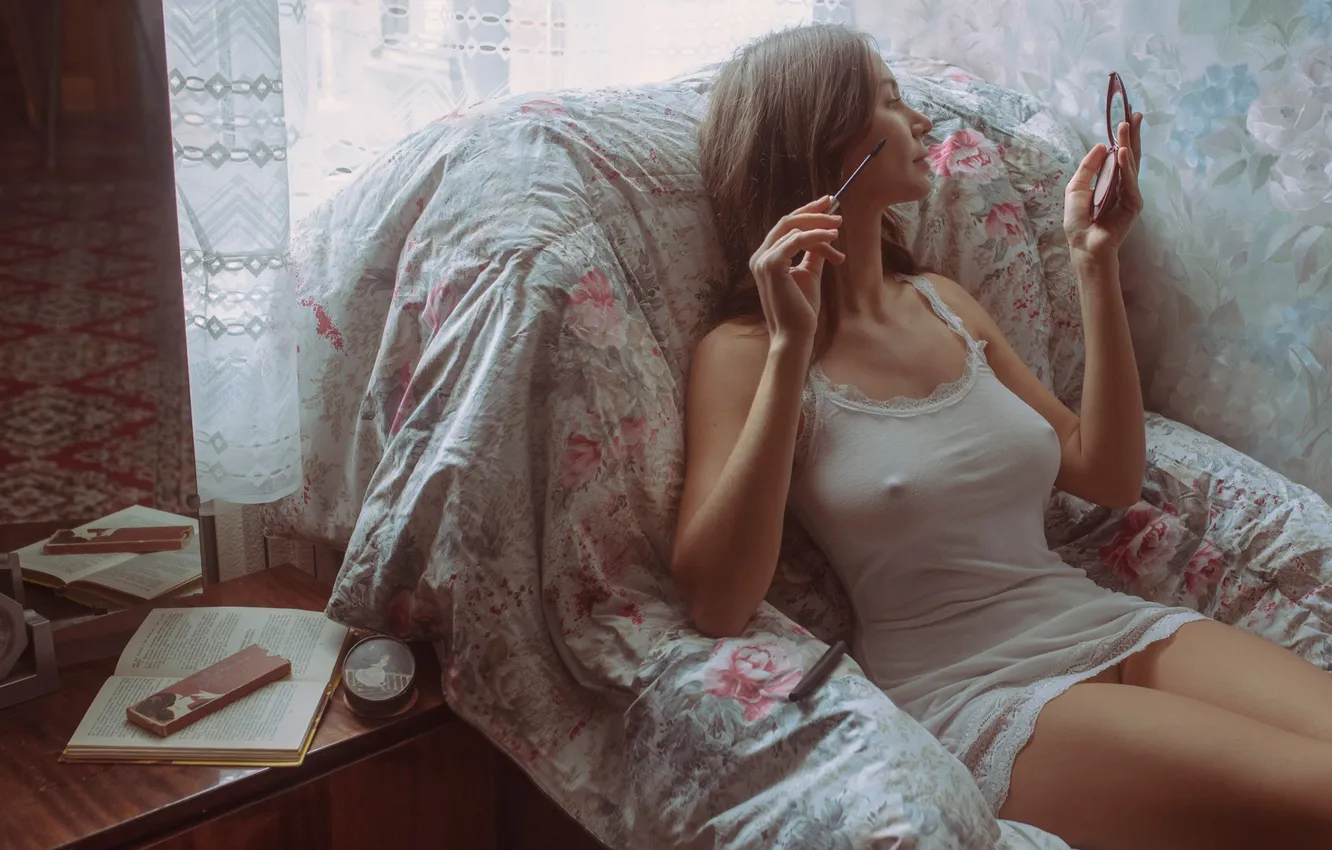 Photo wallpaper nightie, David Dubnitskiy, Anna Confidence