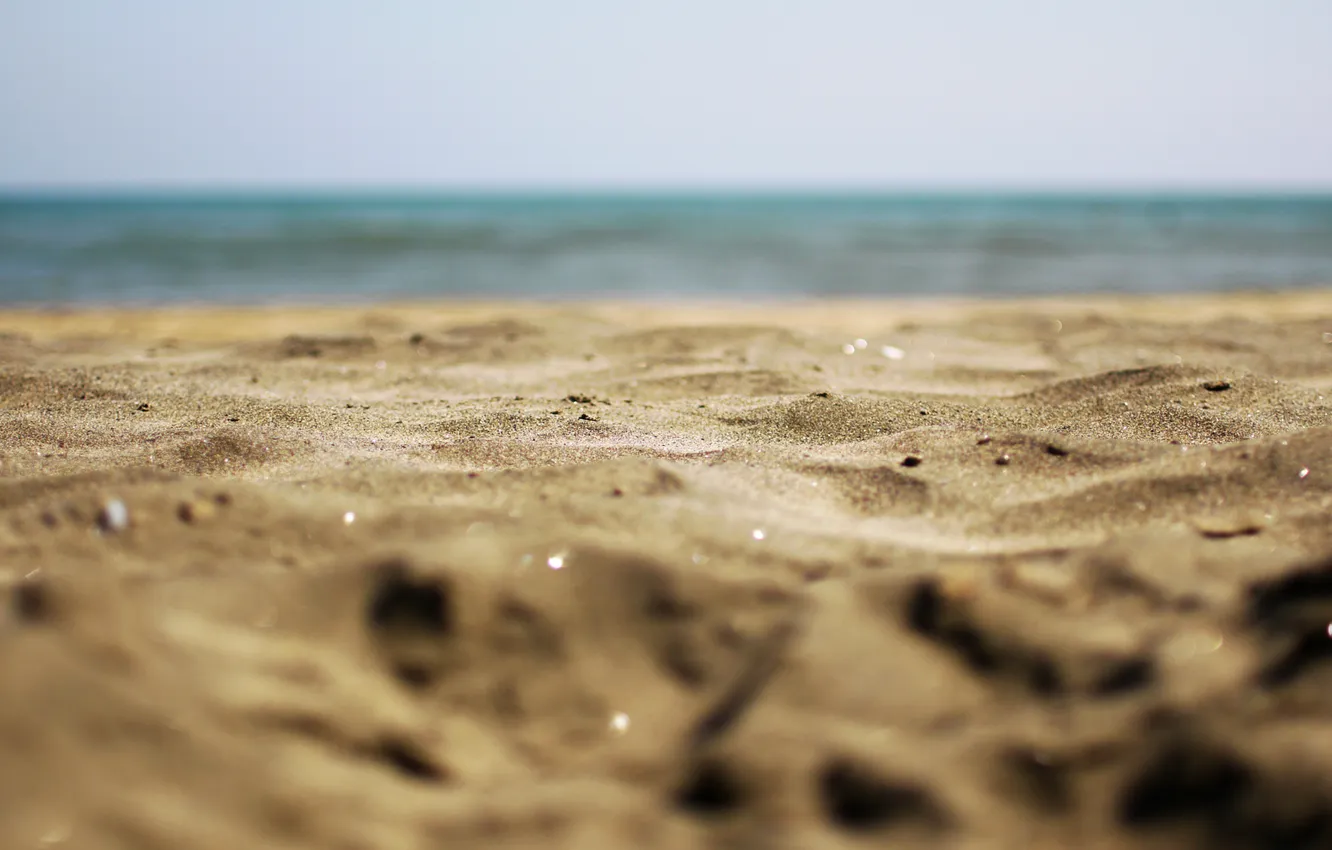 Photo wallpaper sand, sea, beach, water, glare, focus, horizon, grit