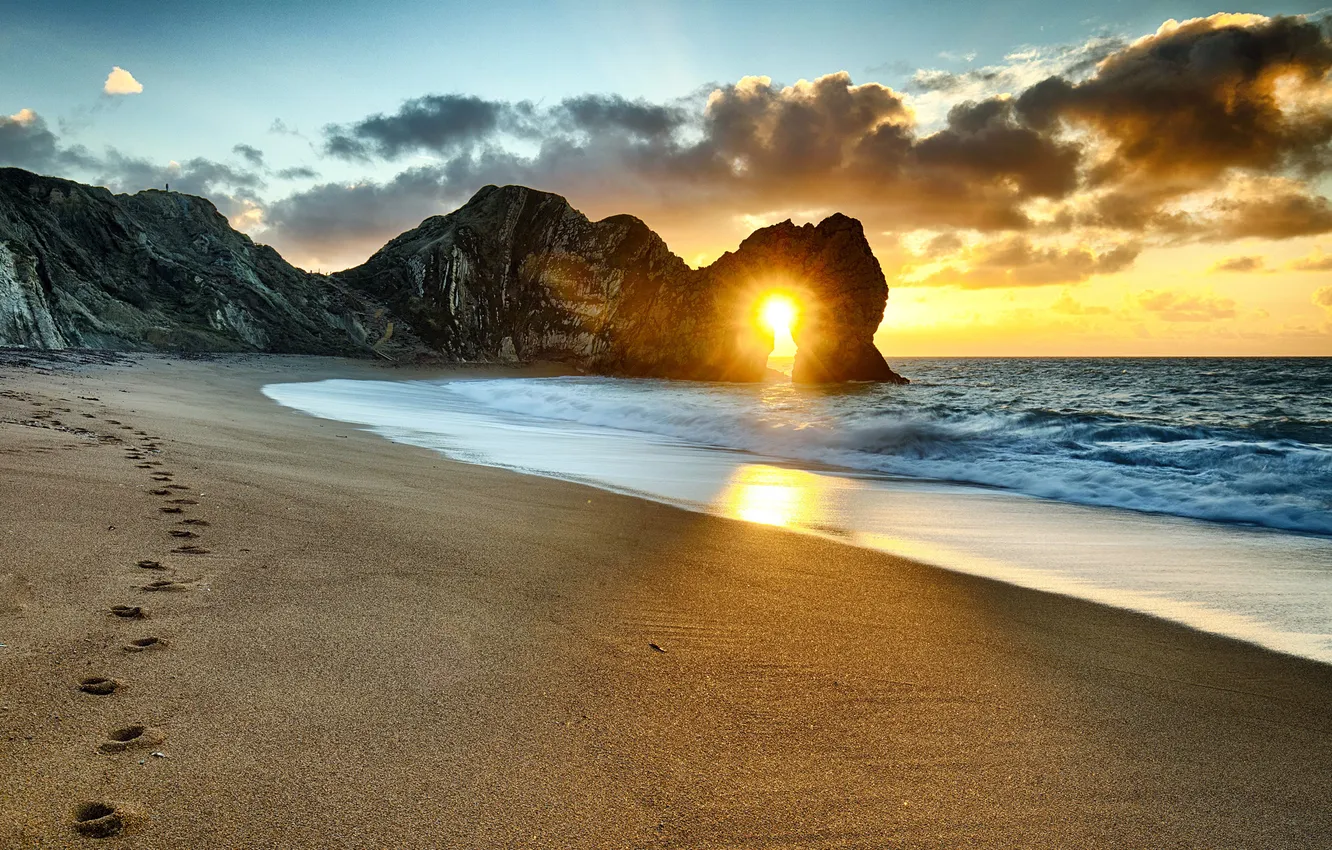 Photo wallpaper beach, water, the sun