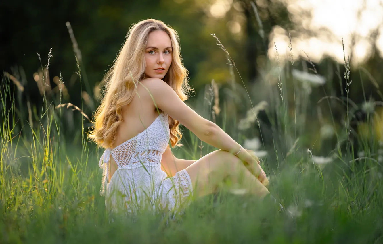 Photo wallpaper look, blonde, long hair, long hair, eyes, pretty, lips, Robert Chrenka