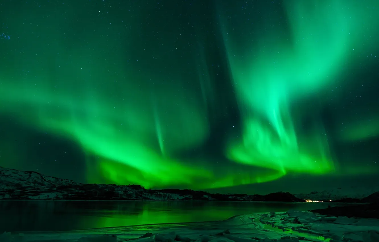 Photo wallpaper night, lake, reflection, Northern lights. landscape