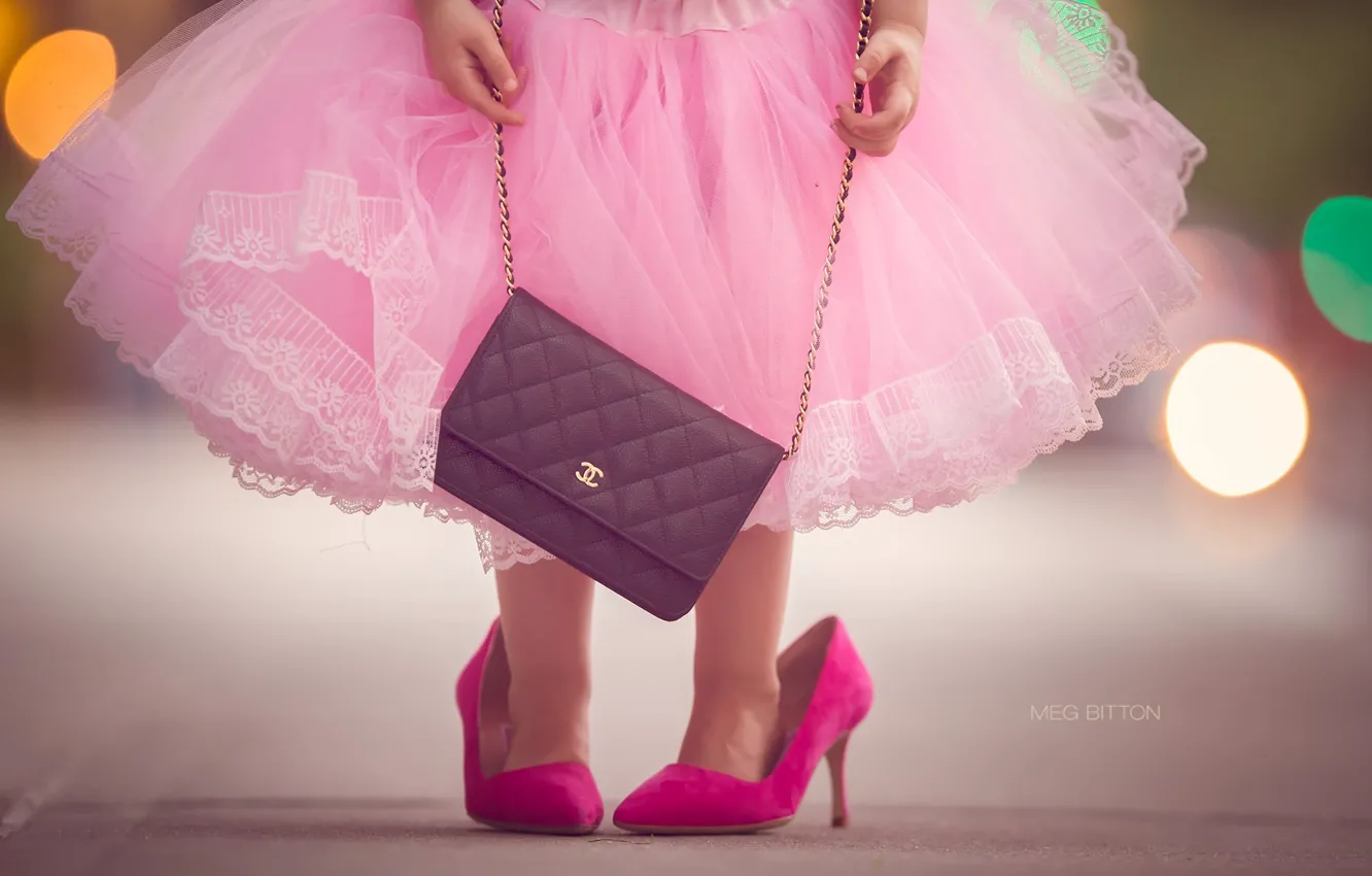 Photo wallpaper mood, shoes, girl
