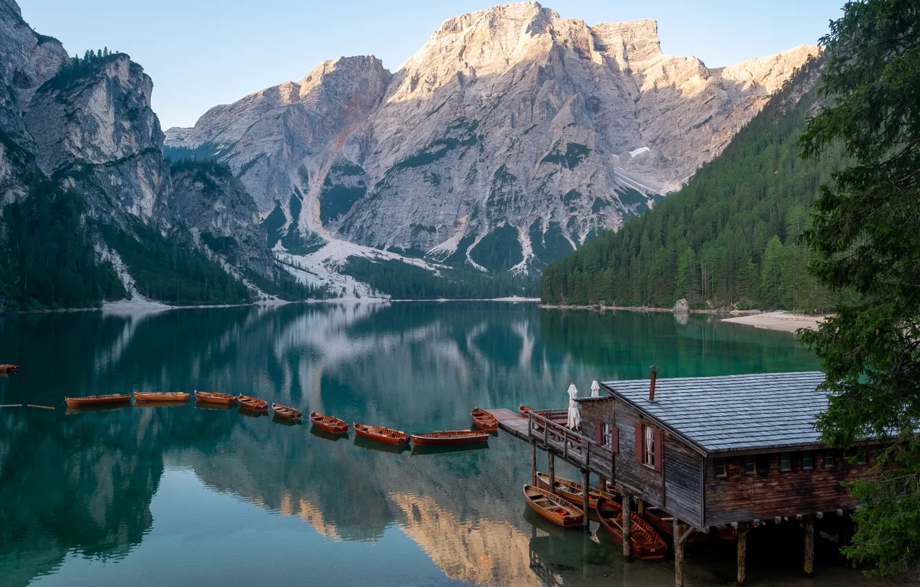 Photo wallpaper landscape, mountains, nature, lake, boats, pier, Italy, forest